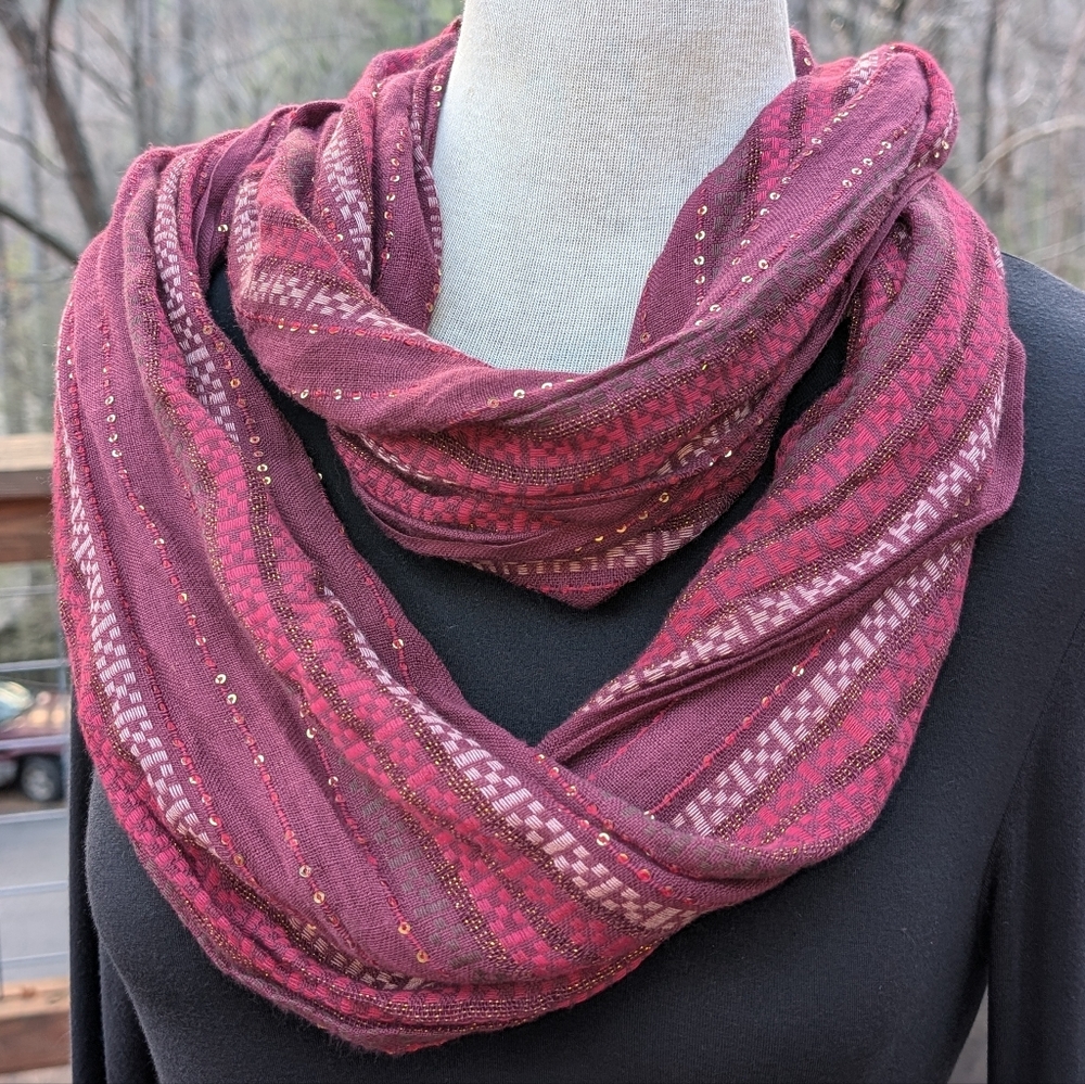 Anna & Ava Sequin Infinity Scarf